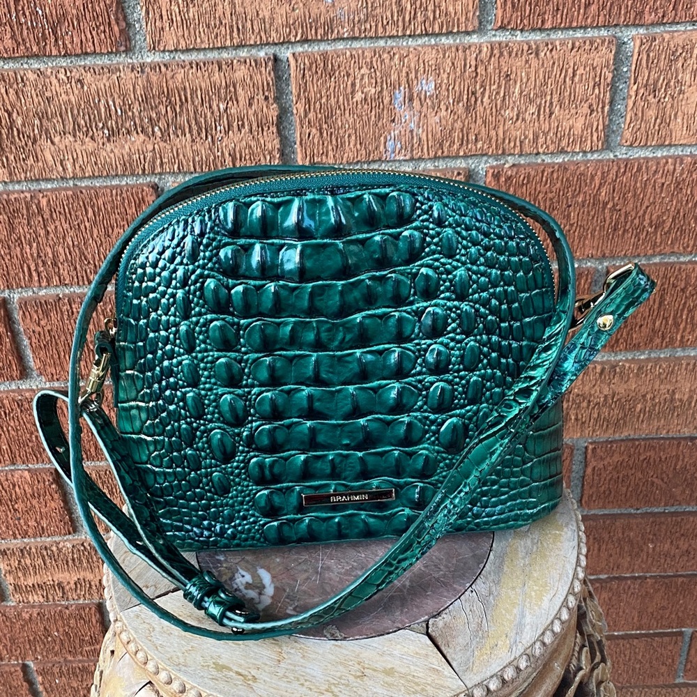 💚💛Authentic BRAHMIN Small Georgina Leather Crossbody Green💛💚